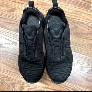 Mens Air Max Motion 2